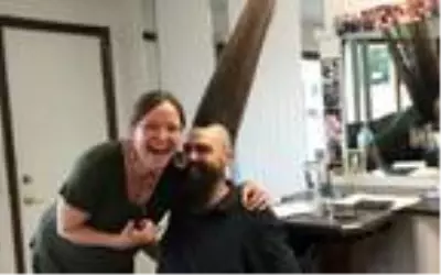 ABD'li Joseph 108'lik saçıyla Guinness'e girdi ABD'li Joseph 108'lik saçıyla Guinness'e girdi