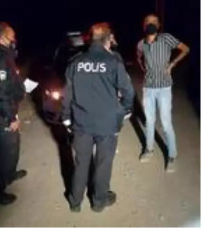 Son dakika haber! Alıç toplarken dağda mahsur kalan 4 arkadaş kurtarıldı Son dakika haber! Alıç toplarken dağda mahsur kalan 4 arkadaş kurtarıldı