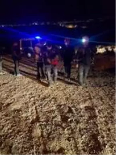 Son dakika haber! Alıç toplarken dağda mahsur kalan 4 arkadaş kurtarıldı Son dakika haber! Alıç toplarken dağda mahsur kalan 4 arkadaş kurtarıldı