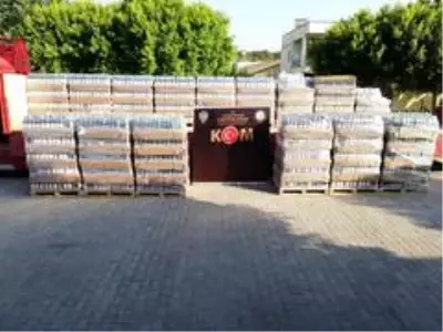 Antalya'da sahte içki operasyonu Antalya'da sahte içki operasyonu