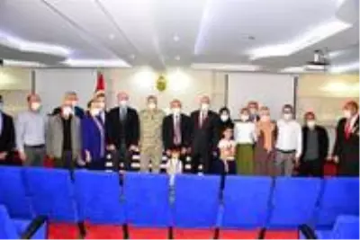 Son dakika... Ardahan'da Devlet Övünç Madalya ve Beratı töreni Son dakika... Ardahan'da Devlet Övünç Madalya ve Beratı töreni