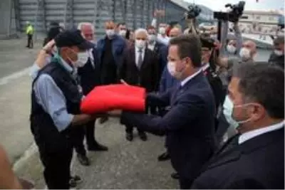 Atatürk'ün Giresun'a gelişinin 96. yıldönümü ve Gaziler Günü kutlandı Atatürk'ün Giresun'a gelişinin 96. yıldönümü ve Gaziler Günü kutlandı