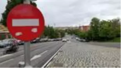 Avrupa'da Kovid-19 vakalarının en çok arttığı kent Madrid'de yeni tedbirler alındı Avrupa'da Kovid-19 vakalarının en çok arttığı kent Madrid'de yeni tedbirler alındı
