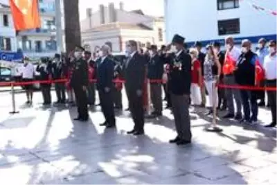 Ayvalık'ta gazilerin '19 Eylül' gururu Ayvalık'ta gazilerin '19 Eylül' gururu