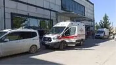 Batman'da inşaat işçileri elektrik akımına kapıldı: 1 ölü, 1 yaralı Batman'da inşaat işçileri elektrik akımına kapıldı: 1 ölü, 1 yaralı