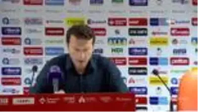 Bayram Kadir Bektaş: 'Futbolda cezayı keserler' Bayram Kadir Bektaş: 'Futbolda cezayı keserler'