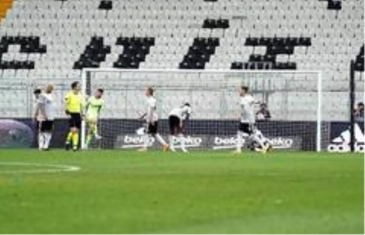 Beşiktaş, Antalya karşısında seriyi bozamadı