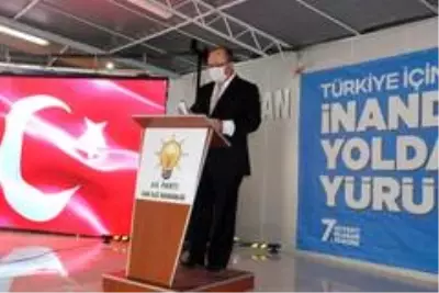 Çan AK Parti Kongresi'nde Ömer Şahin güven tazeledi Çan AK Parti Kongresi'nde Ömer Şahin güven tazeledi