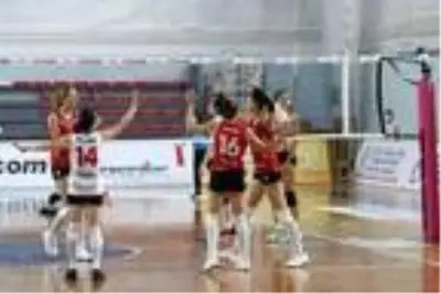 Çan Gençlik Kalespor - Beylikdüzü Voleybol İhtisas: 3-0 Çan Gençlik Kalespor - Beylikdüzü Voleybol İhtisas: 3-0