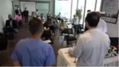 Canlı cerrahi eşliğinde interaktif oturum Canlı cerrahi eşliğinde interaktif oturum