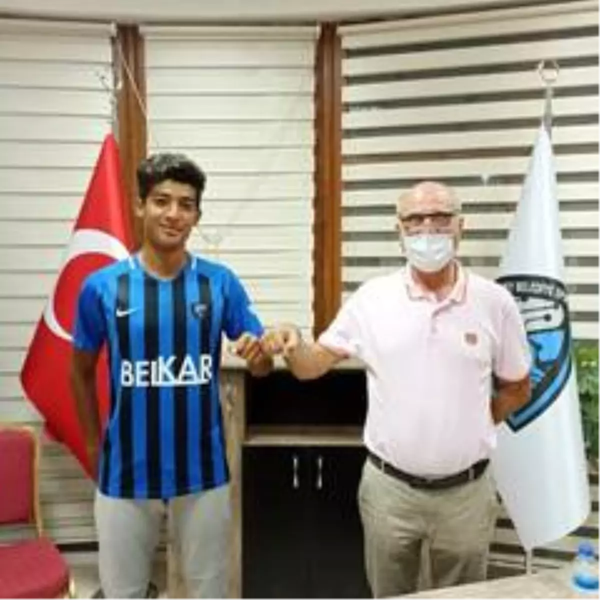 Son dakika haberleri | Çetinbaş ve Özgün Karacabey Belediyespor'da
