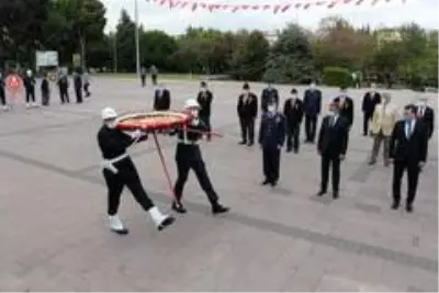 Gaziler Günü törenle kutlandı Gaziler Günü törenle kutlandı