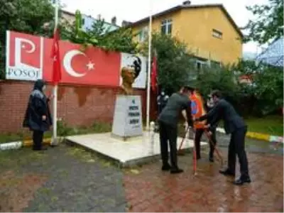 Gaziler Günü yağmur altında kutlandı Gaziler Günü yağmur altında kutlandı