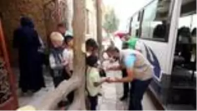 İHH görme engelli Suriyeli çocukların yüzünü güldürdü İHH görme engelli Suriyeli çocukların yüzünü güldürdü
