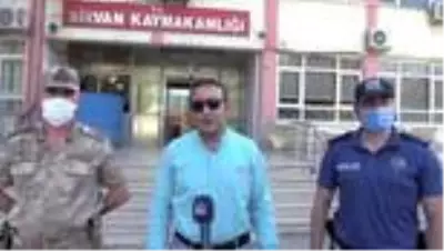 Karantinaya alınan Şirvan ilçe merkezinde giriş ve çıkışlar kontrollü sağlanıyor Karantinaya alınan Şirvan ilçe merkezinde giriş ve çıkışlar kontrollü sağlanıyor