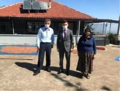 Kaymakam Onay şehit ailelerini ziyaret etti Kaymakam Onay şehit ailelerini ziyaret etti