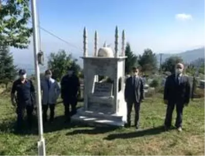 Kaymakam Onay şehit ailelerini ziyaret etti Kaymakam Onay şehit ailelerini ziyaret etti