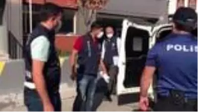Son dakika haberi... Kızılcahamam'da uyuşturucu satıcılarına yönelik operasyonda 2 kişi tutuklandı Son dakika haberi... Kızılcahamam'da uyuşturucu satıcılarına yönelik operasyonda 2 kişi tutuklandı