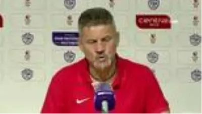 Mesut Dilsöz: 'Oyuncularım inanılmaz mücadele örneği gösterdi' Mesut Dilsöz: 'Oyuncularım inanılmaz mücadele örneği gösterdi'