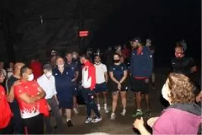 Milli takımlardan yerin 150 metre altında antrenman Milli takımlardan yerin 150 metre altında antrenman