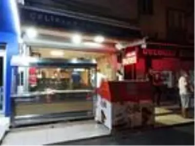 Pastane sahibine, iş yerinde silahlı saldırı Pastane sahibine, iş yerinde silahlı saldırı