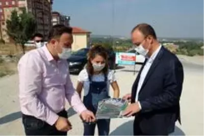 Pınarkent'te beton kilit parke döşeme çalışmaları başladı Pınarkent'te beton kilit parke döşeme çalışmaları başladı
