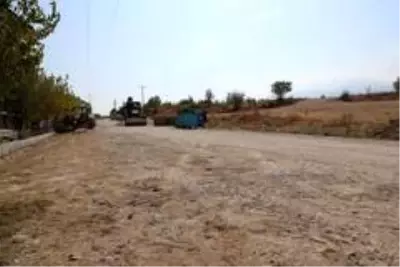 Pınarkent'te beton kilit parke döşeme çalışmaları başladı Pınarkent'te beton kilit parke döşeme çalışmaları başladı