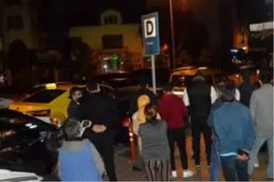 Polis kontrol noktası yakınında şüpheli çanta paniği Polis kontrol noktası yakınında şüpheli çanta paniği