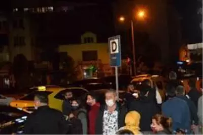 Polis kontrol noktası yakınında şüpheli çanta paniği Polis kontrol noktası yakınında şüpheli çanta paniği