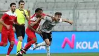 Son Dakika: Beşiktaş, evinde Antalyaspor'la 1-1 berabere kaldı Son Dakika: Beşiktaş, evinde Antalyaspor'la 1-1 berabere kaldı
