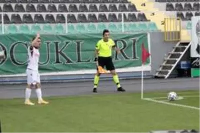 Süper Lig: Denizlispor: 0 Trabzonspor: 0 (Maç devam ediyor) Süper Lig: Denizlispor: 0 Trabzonspor: 0 (Maç devam ediyor)