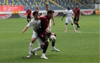 Süper Lig: Gençlerbirliği: 0 İH Konyaspor: 0 (İlk yarı) Süper Lig: Gençlerbirliği: 0 İH Konyaspor: 0 (İlk yarı)