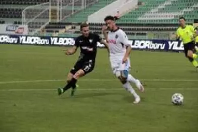 Trabzonspor deplasmandan 1 puanla döndü Trabzonspor deplasmandan 1 puanla döndü