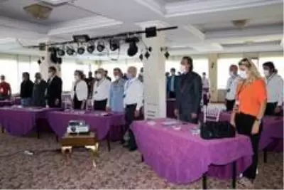 Türkiye'nin Berberler Kuaförler ve Güzellik Salonu başkanları Van'da bir araya geldi Türkiye'nin Berberler Kuaförler ve Güzellik Salonu başkanları Van'da bir araya geldi
