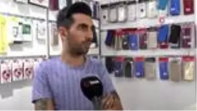'Ucuz şarj aletleri binlerce liralık telefonları hurdaya çıkarıyor' 'Ucuz şarj aletleri binlerce liralık telefonları hurdaya çıkarıyor'