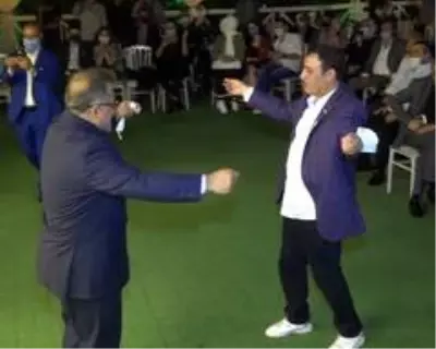 Ekonomik güçlük çeken Mahmut Tuncer, pandemi kurallarına uymayanlara isyan etti Ekonomik güçlük çeken Mahmut Tuncer, pandemi kurallarına uymayanlara isyan etti