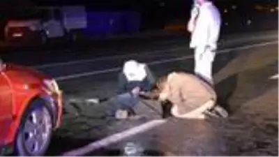 Yolun karşısına geçmek isterken otomobilin çarptığı yaşlı adam öldü Yolun karşısına geçmek isterken otomobilin çarptığı yaşlı adam öldü
