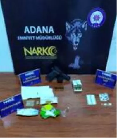 Adana'da 23 torbacı tutuklandı Adana'da 23 torbacı tutuklandı