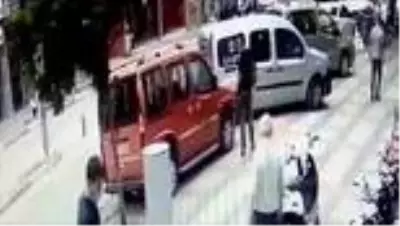 Araba anahtarı görünümünde hassas terazi kullanan uyuşturucu şüphelisi yakalandı Araba anahtarı görünümünde hassas terazi kullanan uyuşturucu şüphelisi yakalandı