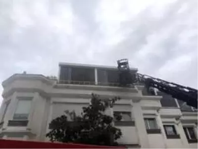 Çamaşır makinesi büyük bir gürültüyle patladı, yangın çıktı Çamaşır makinesi büyük bir gürültüyle patladı, yangın çıktı