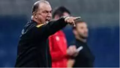 Başakşehir maçından sonra Fatih Terim'den transfer açıklaması: Benim gidişimden para gelecekse ben de giderim Başakşehir maçından sonra Fatih Terim'den transfer açıklaması: Benim gidişimden para gelecekse ben de giderim