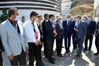 BBP Genel Başkanı Destici, partisinin 12'nci Olağan Kongresi'nde konuştu BBP Genel Başkanı Destici, partisinin 12'nci Olağan Kongresi'nde konuştu