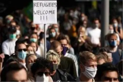 Berlin'de Moria'daki mülteciler için miting düzenlendi