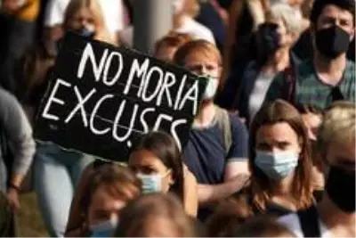 Berlin'de Moria'daki mülteciler için miting düzenlendi