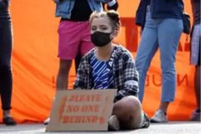 Berlin'de Moria'daki mülteciler için miting düzenlendi