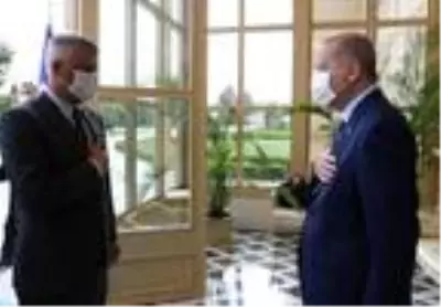 Cumhurbaşkanı Erdoğan, Kosova Cumhurbaşkanı ile bir araya geldi (1) Cumhurbaşkanı Erdoğan, Kosova Cumhurbaşkanı ile bir araya geldi (1)
