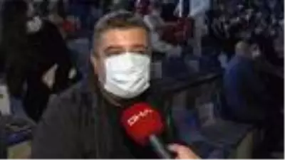 Dümbüllü Kavuğu'nun yeni sahibi Şevket Çoruh oldu Dümbüllü Kavuğu'nun yeni sahibi Şevket Çoruh oldu