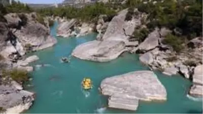 Göksu Irmağında rafting keyfi Göksu Irmağında rafting keyfi
