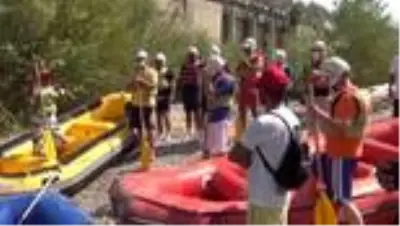 Göksu Irmağı'nda rafting keyfi Göksu Irmağı'nda rafting keyfi