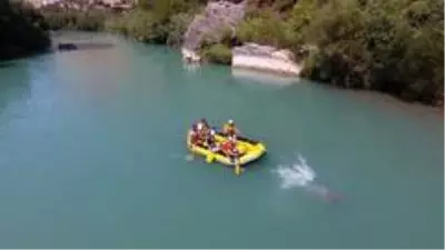 Göksu Irmağında rafting keyfi Göksu Irmağında rafting keyfi